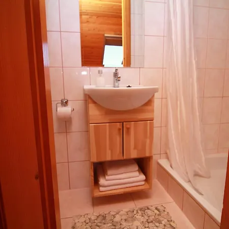 Bo-ni Vendeghaz Pensiune Fertőd